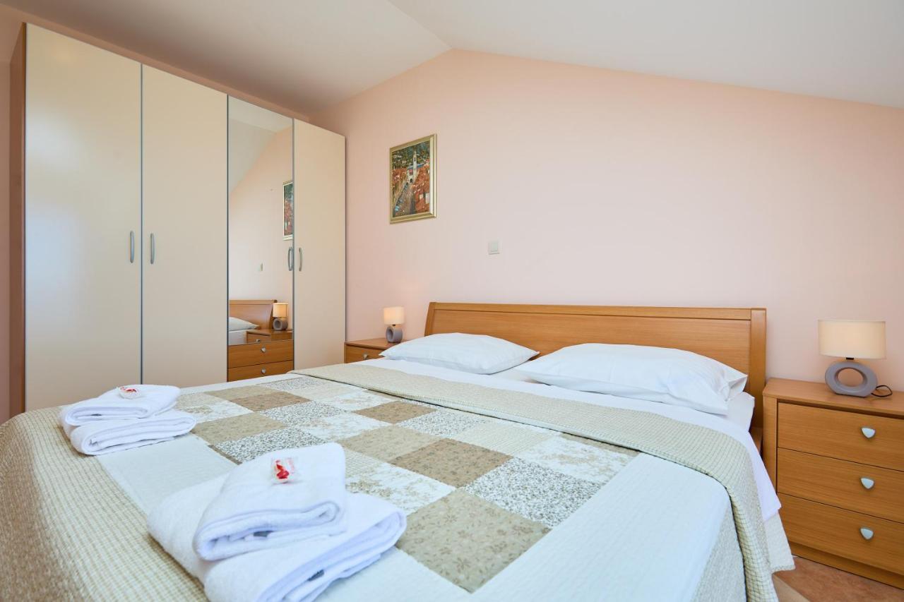 Helton Seaview Apartments โอราซัซ ภายนอก รูปภาพ